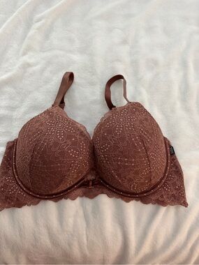 PINK Victoria's Secret Lace Underwire Bra - Mauve Rose